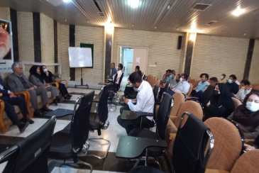 برگزاری جلسه پرسش و پاسخ با همکاران در اداره کل هواشناسی استان هرمزگان 