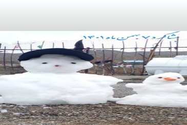 بارش کم سابقه ی برف در روستاهای شهرستان بشاگرد هرمزگان 
