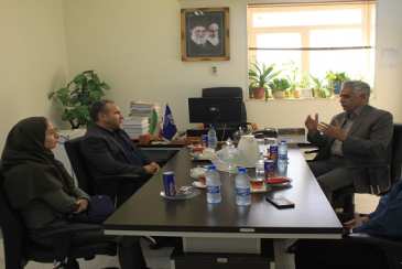 حضور رئیس گروه مدیریت بحران وزارت راه و شهرسازی در اداره کل هواشناسی  استان هرمزگان 