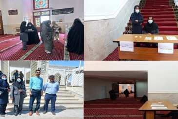استقرار میز خدمت هواشناسی در مراسم اولین نماز جمعه ی بندرعباس در سال جدید، به مناسبت گرامیداشت روز جهانی هواشناسی با حضور کارکنان هواشناسی استان هرمزگان 