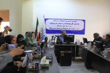 نشست خبری اصحاب رسانه با مدیر کل هواشناسی استان هرمزگان 